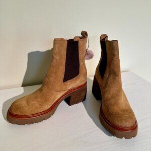 NEW Sofft Jordie Chelsea Boot Women’s Sz 6.5 New w/o Box